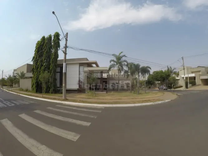 Casa em Condomínio Residencial Recanto do Lago