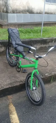 Bike montadinha verde aro 20 padrão Bh