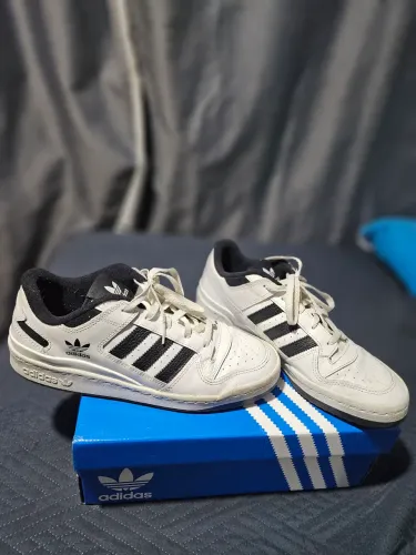 Tênis Adidas Forum Low