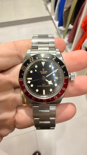 Tudor Black Bay GMT 41mm