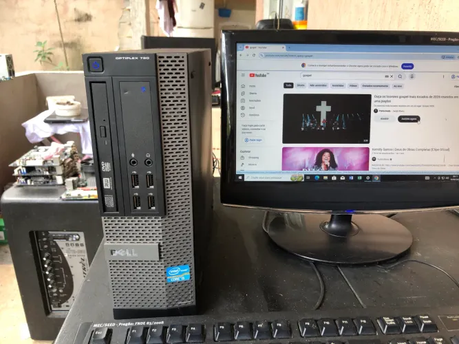 Computador completo dell(i3)