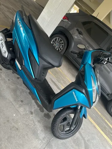 Moto elite 125 seminova