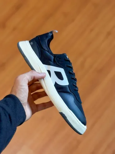 Tênis Casual Masculino Em Couro Reserva R-360 Preto/Branco Disponível 38 AO 43