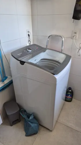 Máquina de Lavar Roupas 13kg Brastemp 110V em excelente estado de conservação