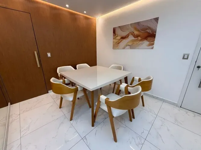 Apartamento Mobiliado, varanda gourmet, 2 quartos, 1 suíte, em Guilhermina - Praia Grande