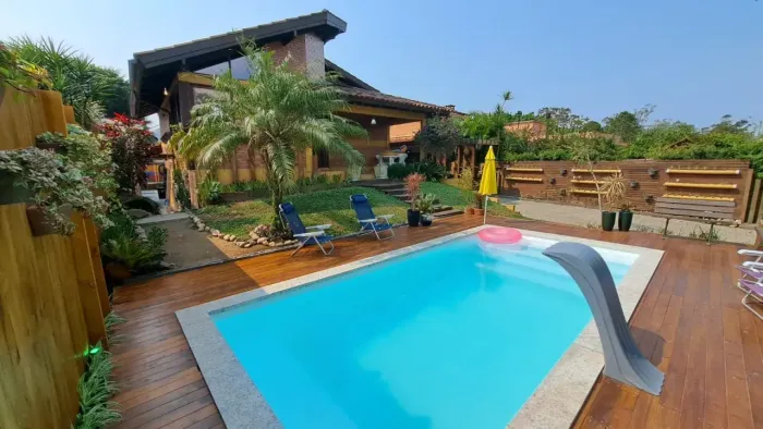 Aluguel de temporada casa com piscina em  praia de Cachoeira