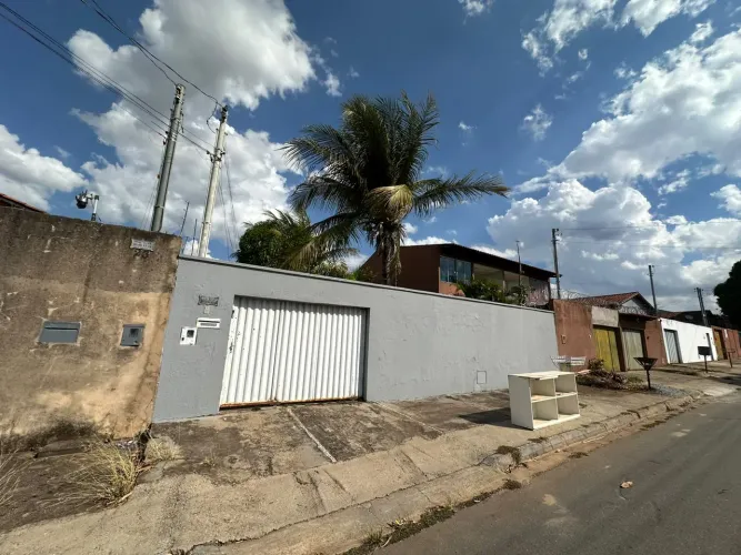 CASA 3 QUARTOS SENDO 1 SUITE NO SOLLAR SANTA RITA