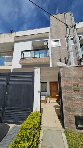 Vendo Casa Taquara - Condomínio Pedra do Sol 