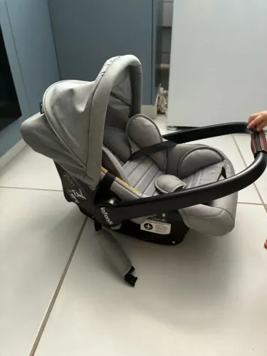 Bebê conforto