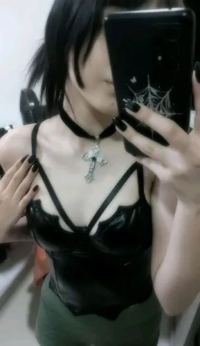 Cropped d couro