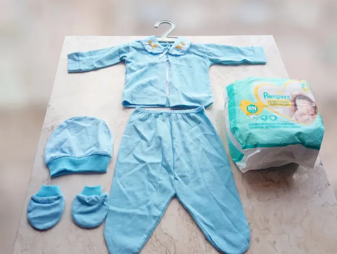 Kit maternidade menino conjuntinho + frauda