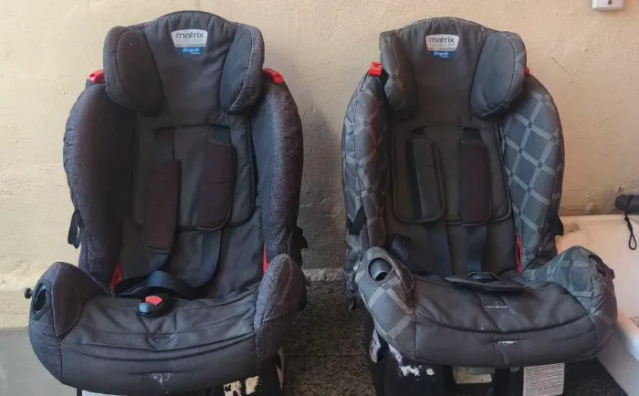2 Cadeirinha Burigotto matrix até 25kg