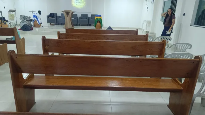 Bancos para Igreja