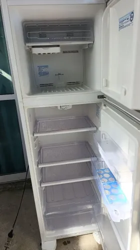 Geladeira 110 Funcionando - ENTREGA GRÁTIS -