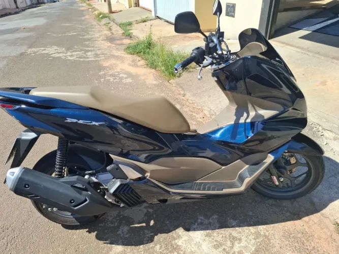 Pcx dlx 160 2025