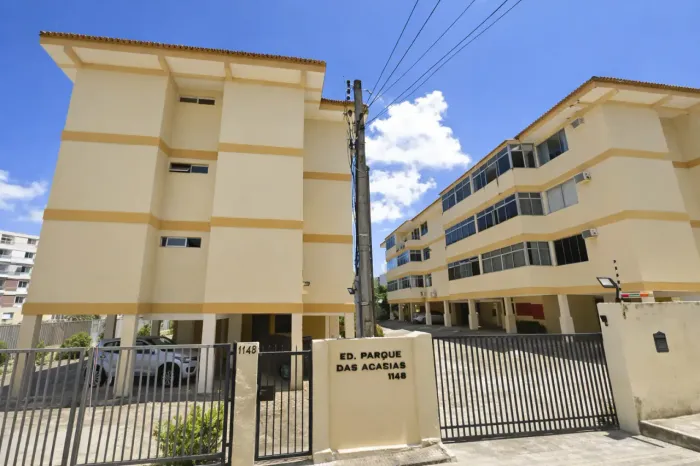 Oportunidade 2/4 no Condomínio Parque das Acácias