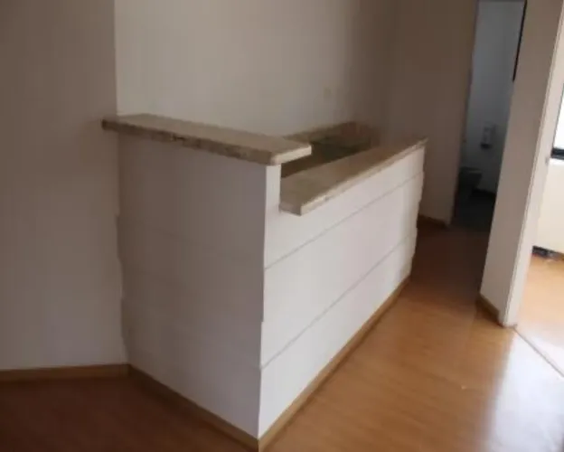 Sala comercial - com 4 salas, 4 banheiros, sala reunião e recepção - 130m² bem distribuído