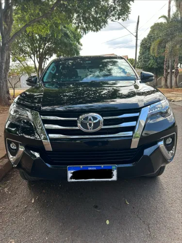 Toyota Hilux SW4 SRX 4X4 2.8 TDI 16V Dies. Aut. 2020