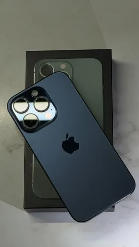 iPhone 15 Pro 1 Tera armazenamento