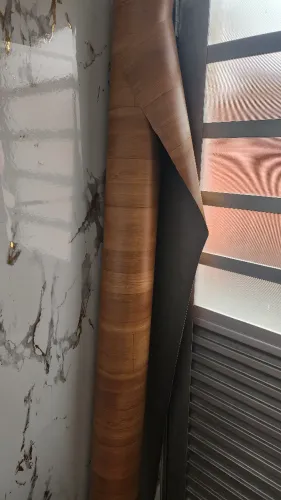 Piso Vinílico em Manta Madeira - 60m² (Oportunidade)