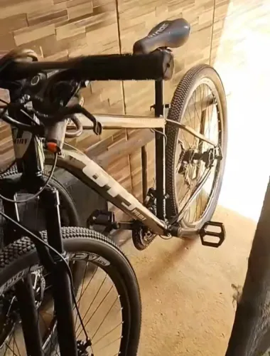 Vendo bicicleta aro 29 com 5 meses de uso