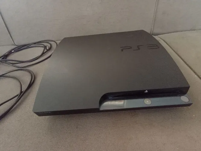 Playstation 3 Slim Desbloqueado com HD novo de 500gb
