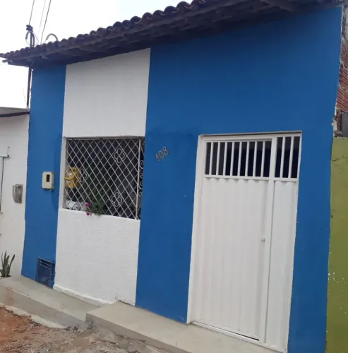 Vende-se casa no bairro Planalto