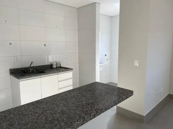 Apartamento c/ 02 quartos, 01 vaga de garagem, Centro, Cuiabá/MT