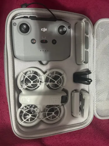 DRONE DJI NEO COM CONTROLE E CASE