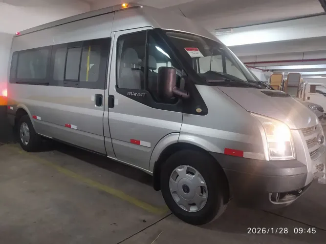 Ford Transit Furgão 2.2 Tdci Longa Diesel 2012