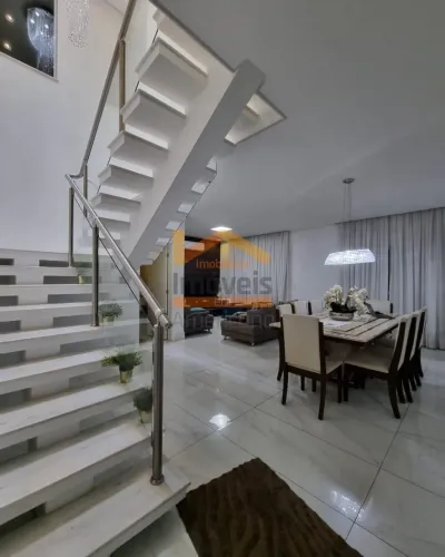 Casa à venda em Nova Odessa, Jardim Primavera, com 4 quartos, com 218 m²