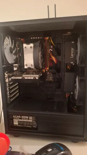 Pc gamer kit xeon apenas fonte queimada