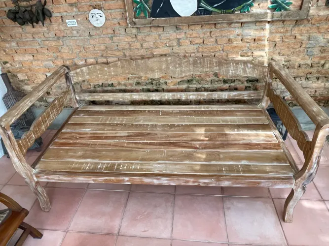 Sofá madeira demolição estilo Marquesa