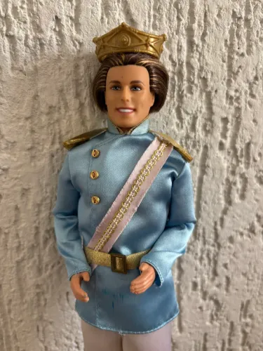 Boneco Ken Príncipe Raro - Excelente