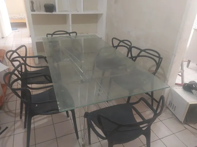 MESA COM CADEIRAS SALA DE JANTAR