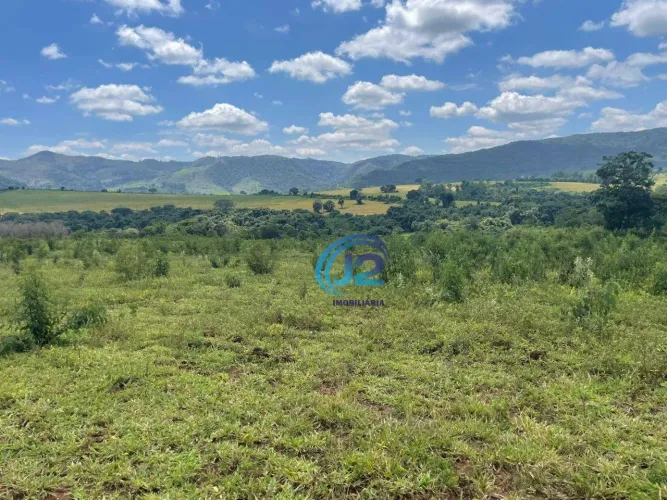 Sítio à venda, 12 Hectares por R$ 2.800.000 - Zona Rural de Aguas da Prata - Águas da Prat