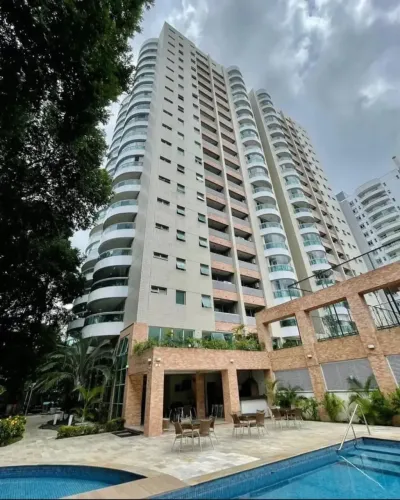 Cobertura no Barão da Villa  Nascente, 5 suítes amplas, sala 2 ambientes, varanda com cort