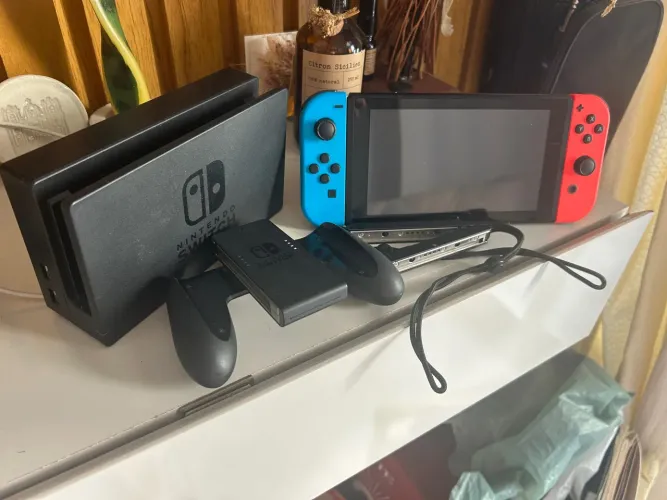 Nintendo Switch - usado
