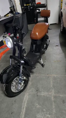 Scooter eletrica 