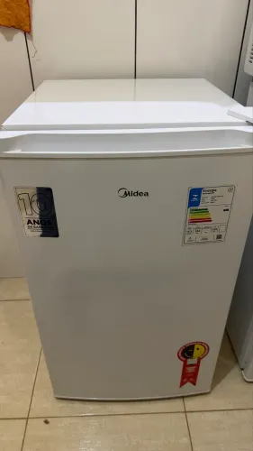 Frigobar Branco 124 Litros Midea 220v