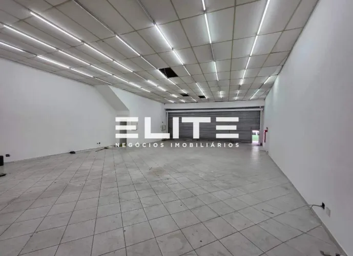 Galpão Comercial para Alugar em Santo André (Vila Linda) 301,50 m² Internos, 1 Sala, 3 Ba