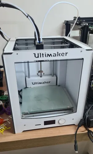 Impressora 3D Ultimaker 2
