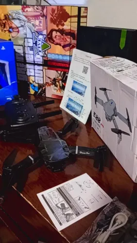 Drone E88 Pro Foldable Câmera Hd - Completo Na Maleta (Novo)