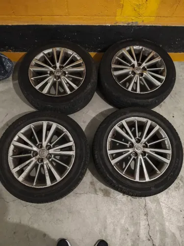 Rodas Toyota Corolla aro 16