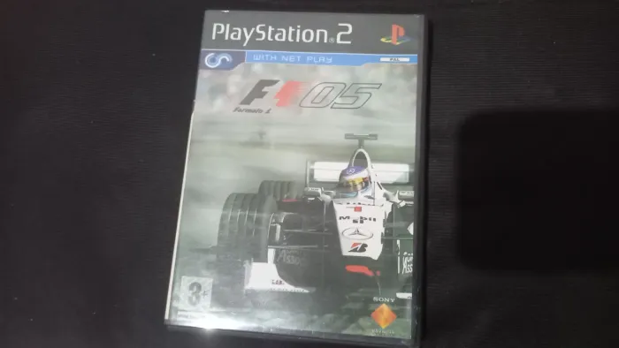 F1 2005 PS2 (Prensado de época)