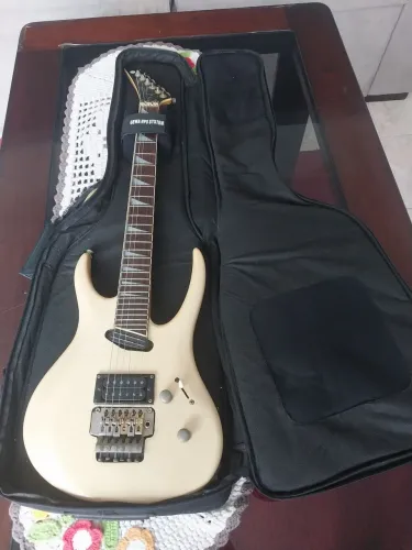 Guitarra Tagima Zero Made in Hand 90 - Usada