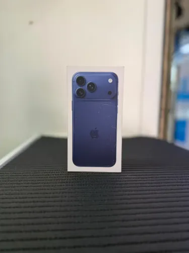 IPNONE 17 PRO MAX 256Gb AZUL NOVO LACRADO COM GARANTIA DE 1 ANO AMERICANO