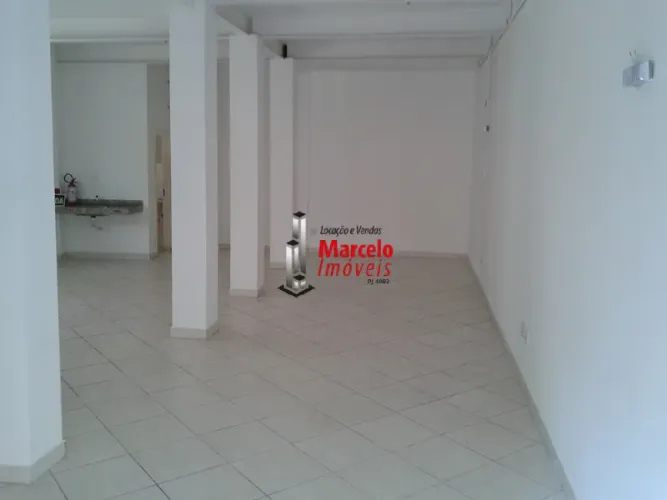 Loja / Salão / Ponto Comercial à venda em Belo Horizonte