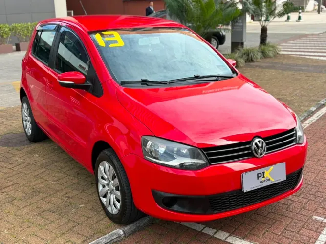 Volkswagen Fox 1.0 MI Total Flex 8V 3P 2013