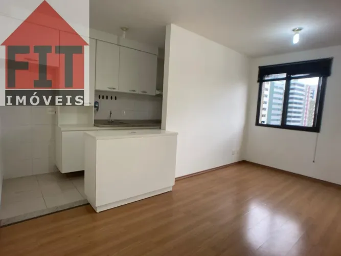 APARTAMENTO COM 02 DORMITÓRIOS/ 01 BANHEIRO/ 01 VAGA DE GARAGEM/ 300M DO METRÔ VILA MARIAN